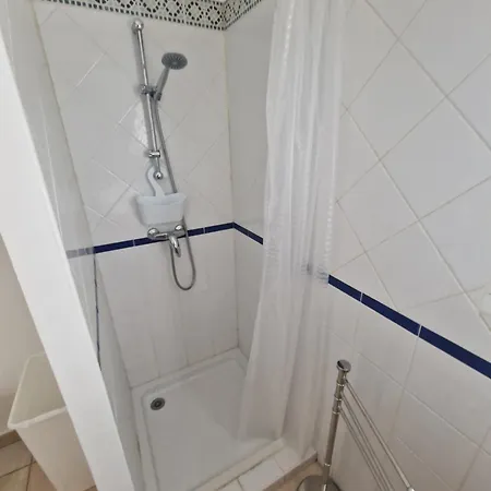 Lägenhet Avec Jardin Au Calme - Wi-fi Saint-Georges-dʼOrques