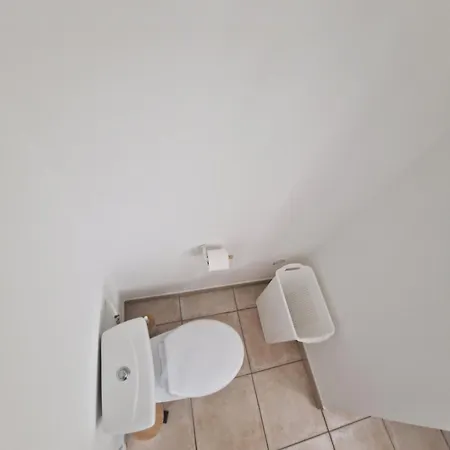 Avec Jardin Au Calme - Wi-fi Lägenhet Saint-Georges-dʼOrques