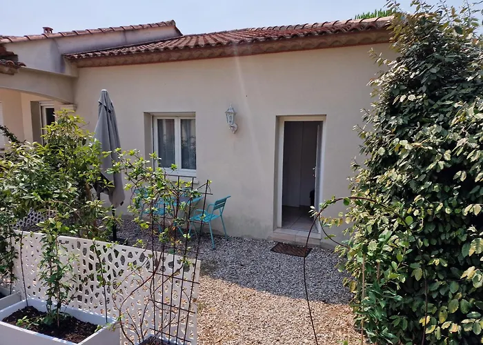 Lägenhet Avec Jardin Au Calme - Wi-fi *