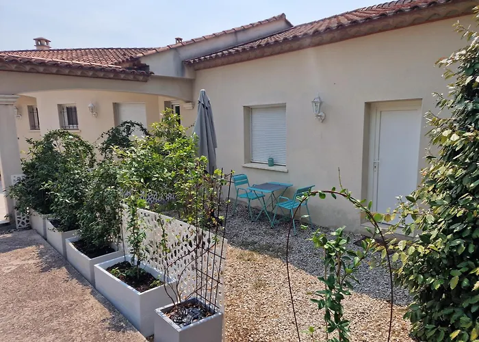 Lägenhet Avec Jardin Au Calme - Wi-fi